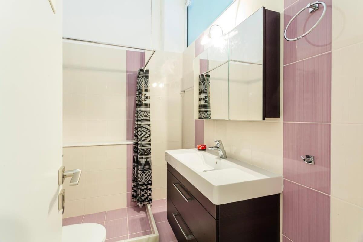 Kalamata Rose Nest - Urban Comfy Escape Dış mekan fotoğraf